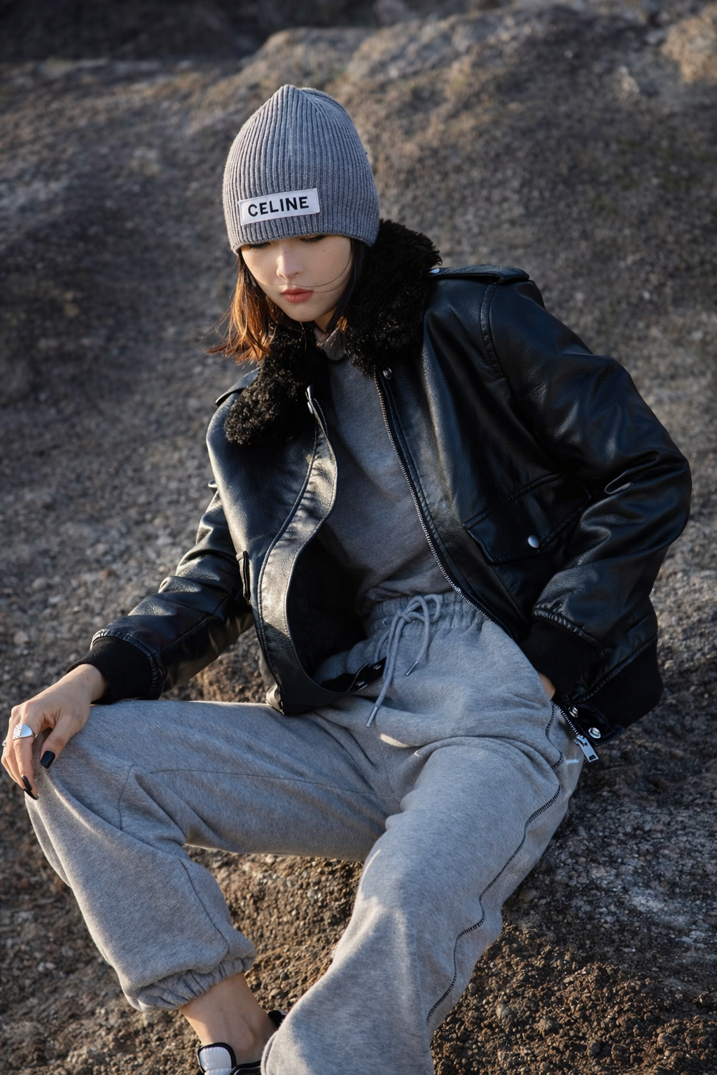 chatgpt image 21 40 35 24 thg 2, 2026